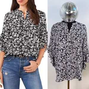 Vince Camuto Floral Flutter Sleeve Pintuck Blouse, Women's Medium, Black White